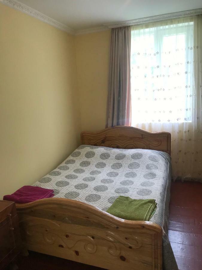 Ciuri'S Guesthouse Zhabeshi Esterno foto